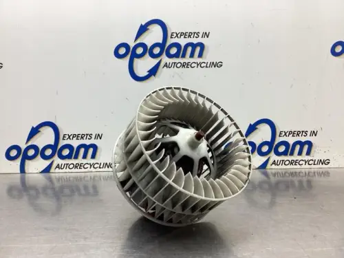 Kachel Ventilatiemotor-8139652