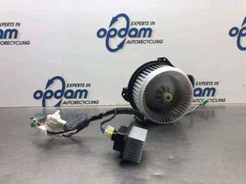 Kachel Ventilatiemotor-8084506