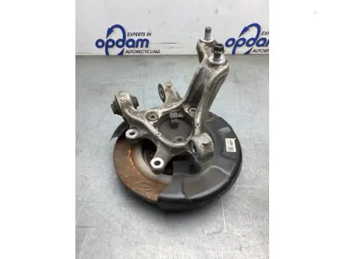 Fusee rechts-achter-8044524