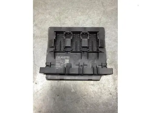 Computer Body Control-8155909