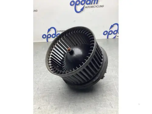 Kachel Ventilatiemotor-8141869