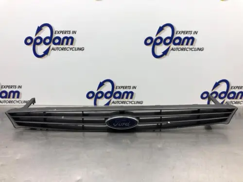 Grille-8216010