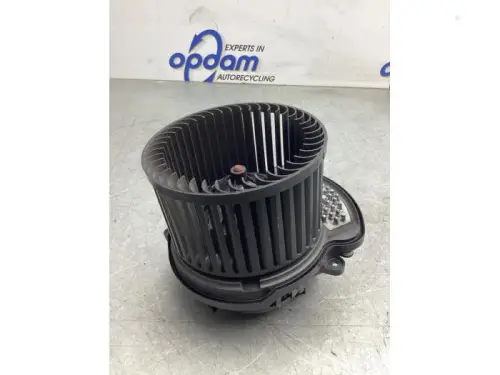 Kachel Ventilatiemotor-8033487