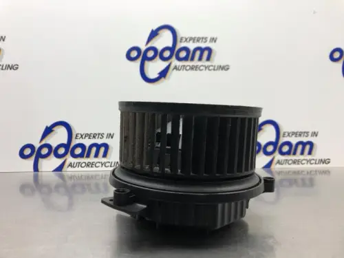 Kachel Ventilatiemotor-8191090