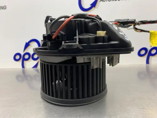 Kachel Ventilatiemotor-8246890