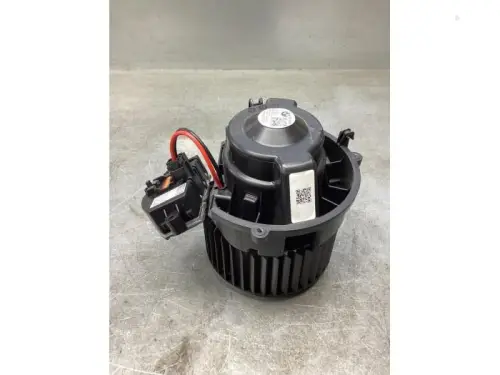 Kachel Ventilatiemotor-8093675