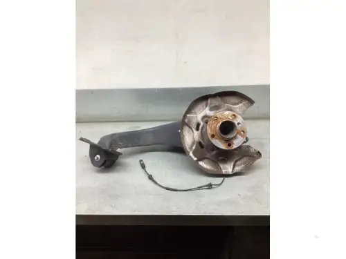 Fusee rechts-achter-8079616