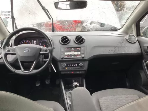 Dashboardkastje-8031487 (18583040)