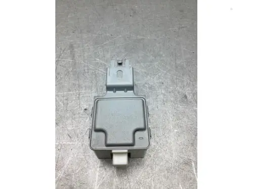 Module keyless vehicle-8198040