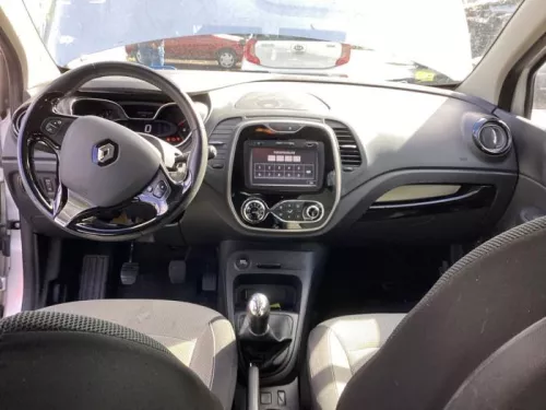 Dashboardkastje-8175511 (20542278)