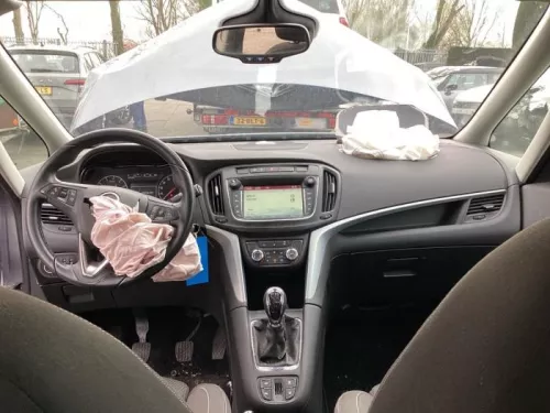 Dashboardkastje-8160979