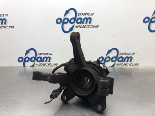 Fusee rechts-voor-8137917