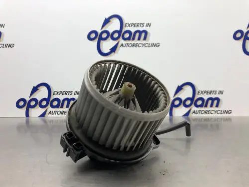 Kachel Ventilatiemotor-8177417