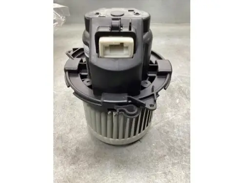 Kachel Ventilatiemotor-8083072