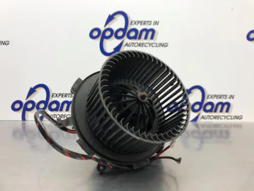 Kachel Ventilatiemotor-8103394