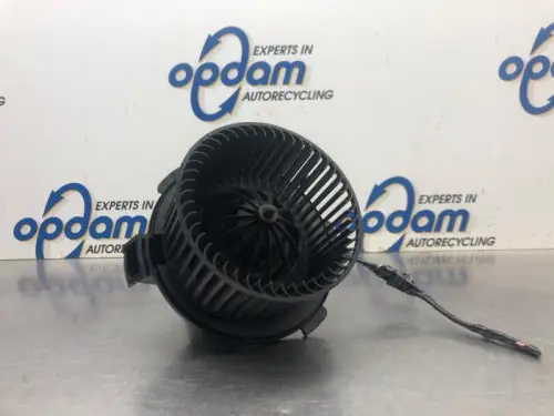 Kachel Ventilatiemotor-8125033