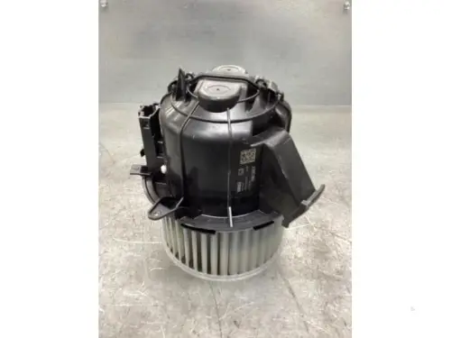 Kachel Ventilatiemotor-8137457