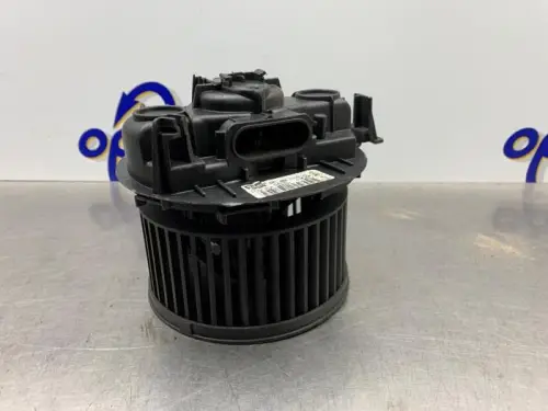Kachel Ventilatiemotor-8218161
