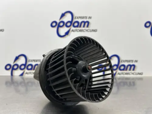 Kachel Ventilatiemotor-8231424