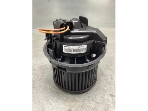 Kachel Ventilatiemotor-8073479