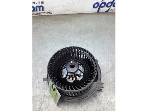 Kachel Ventilatiemotor-8282910
