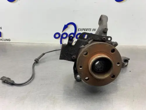 Fusee rechts-voor-8152307