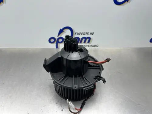 Kachel Ventilatiemotor-8285577