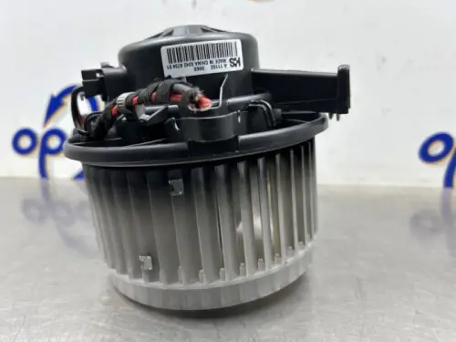 Kachel Ventilatiemotor-8293334