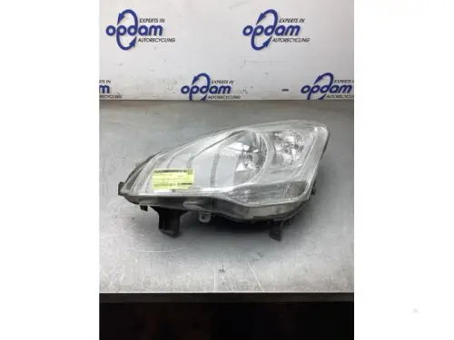 Koplamp links-8179213