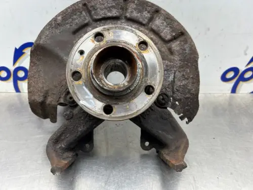 Fusee links-voor-8364519