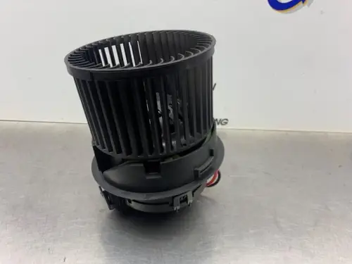 Kachel Ventilatiemotor-8341276