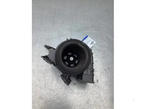 Kachel Ventilatiemotor-8133513