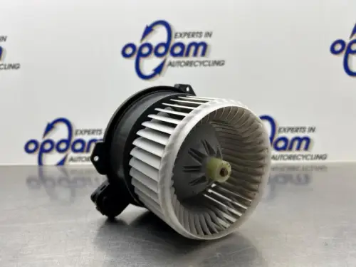 Kachel Ventilatiemotor-8321332