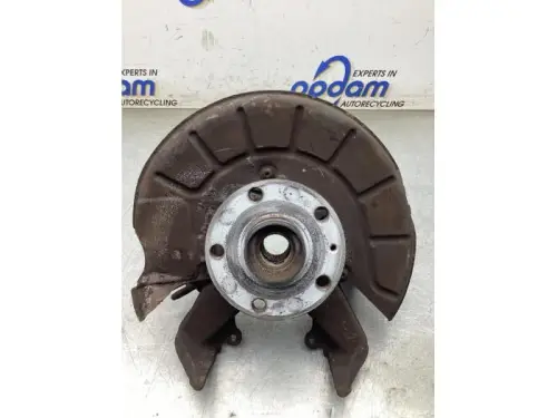 Fusee rechts-voor-8335069