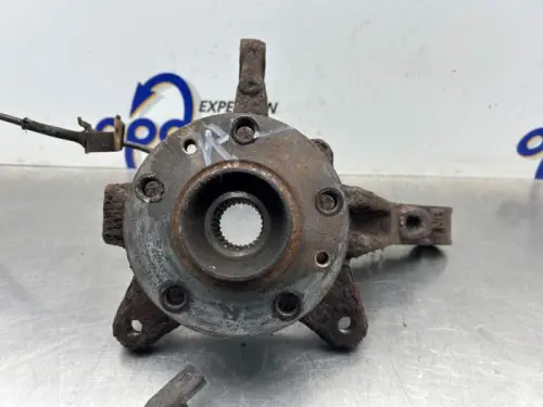 Fusee rechts-voor-8368967