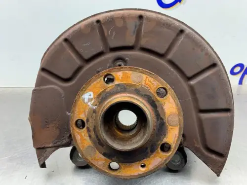 Fusee rechts-voor-8251867