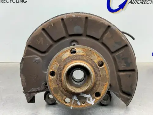 Fusee rechts-voor-8163873