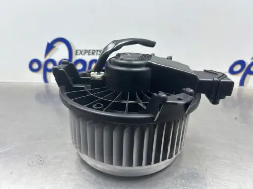 Kachel Ventilatiemotor-8300878