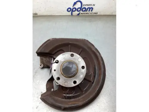 Fusee rechts-achter-8343596