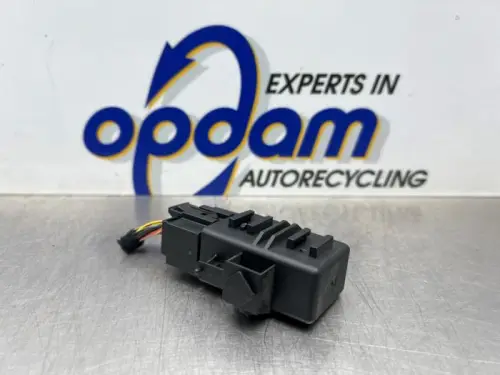 Stoelverwarmings module-8533941