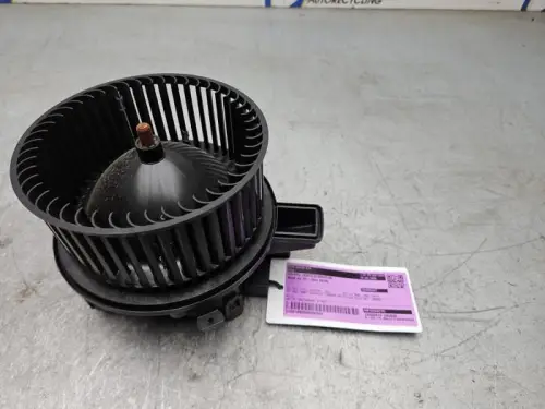 Kachel Ventilatiemotor-8169928