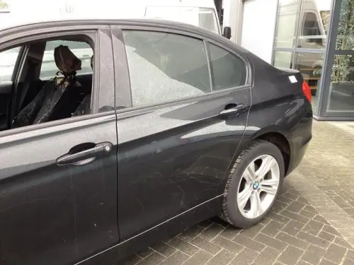 Portier 4Deurs links-achter-8133977
