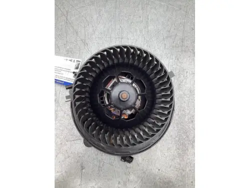 Kachel Ventilatiemotor-8390770