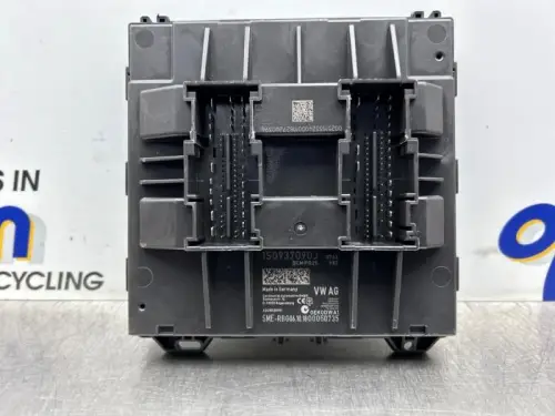 Computer Body Control-8305358