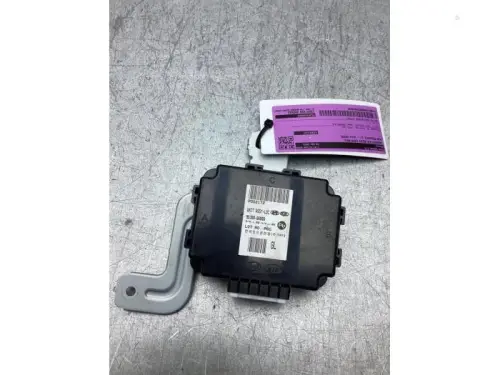 Computer Body Control-8330442