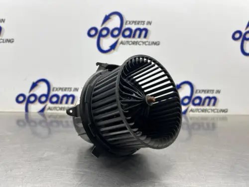 Kachel Ventilatiemotor-8467112