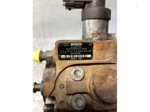 Dieselpomp-7876821 (17650123)