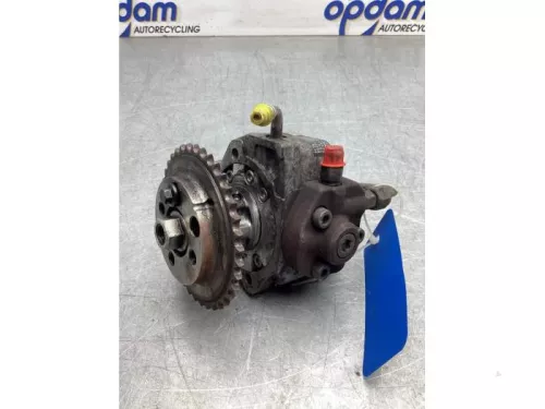 Dieselpomp-7895574