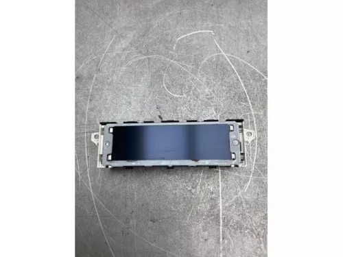 Display Interieur-8147091 (20413900)