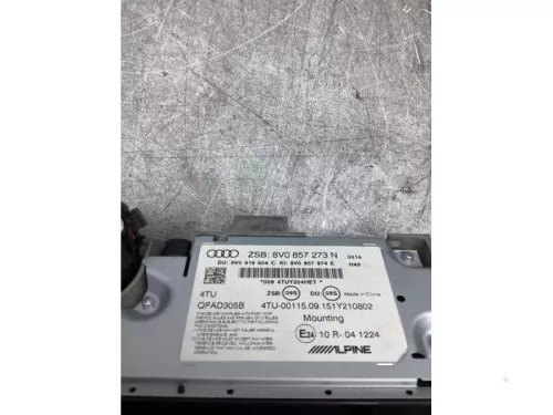 Display Interieur-8247877 (22290228)